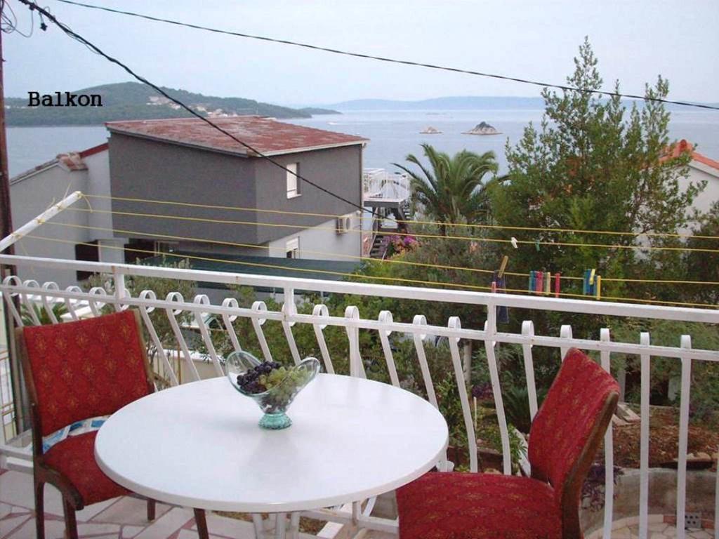 Apartment Mrdan Seget Vranjica